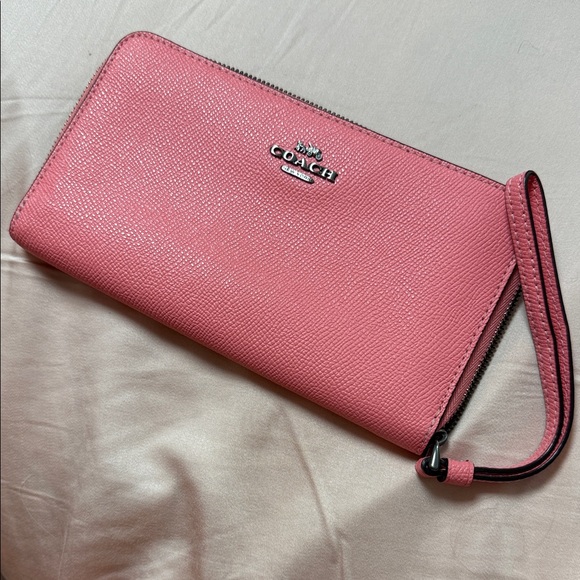 Coach Accessories - Coach Coral Pink Wristlet Clutch